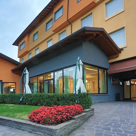 La Torretta Hotell 3*