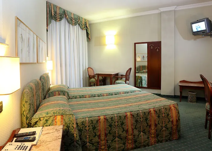 La Torretta فندق 3*